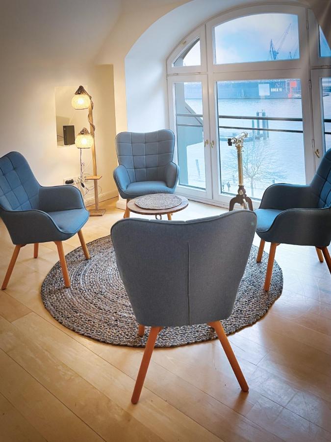 Loft-panoramablick-hafen & Elbe! Lejlighed